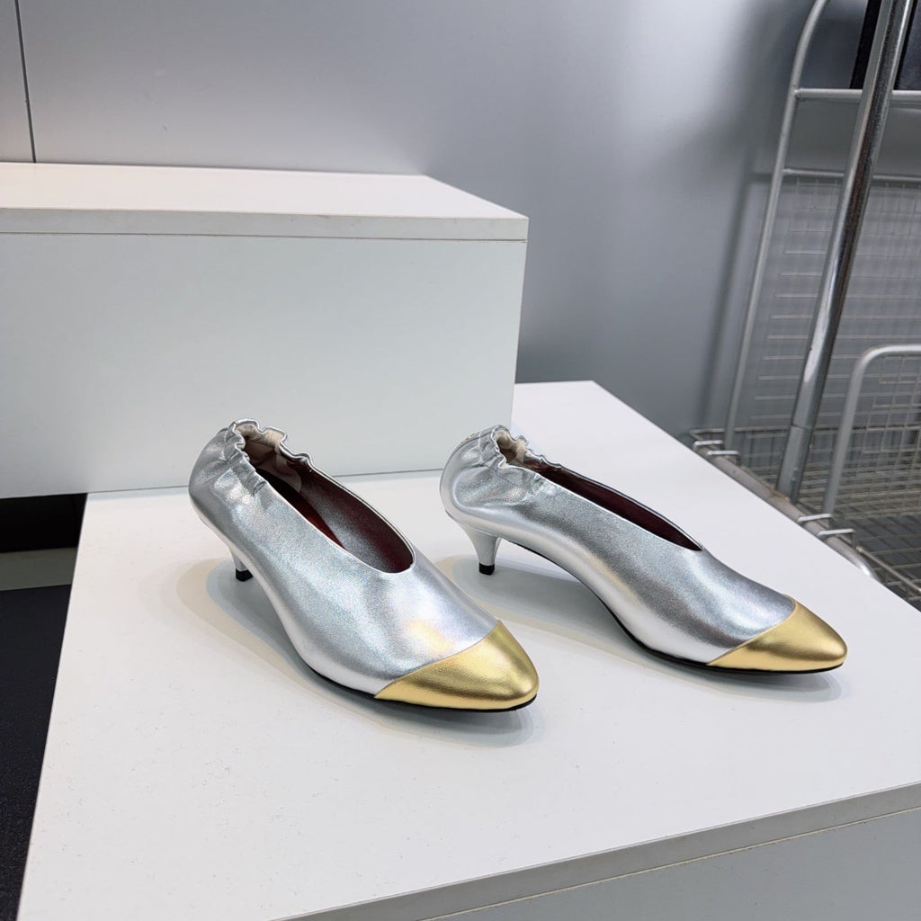 CHANEL 26S COLOR-BLOCK HIGH HEELS 45 MM IN SILVER AND GOLD LAMBSKIN