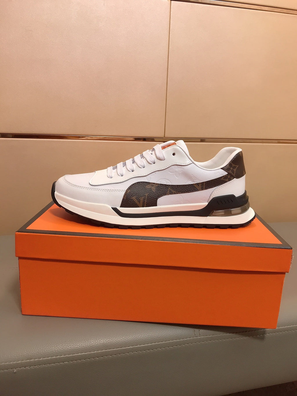 LV SNEAKERS IN GREY MIX BROWN CALFSKIN AND BRANDED PRINTED FABRIC