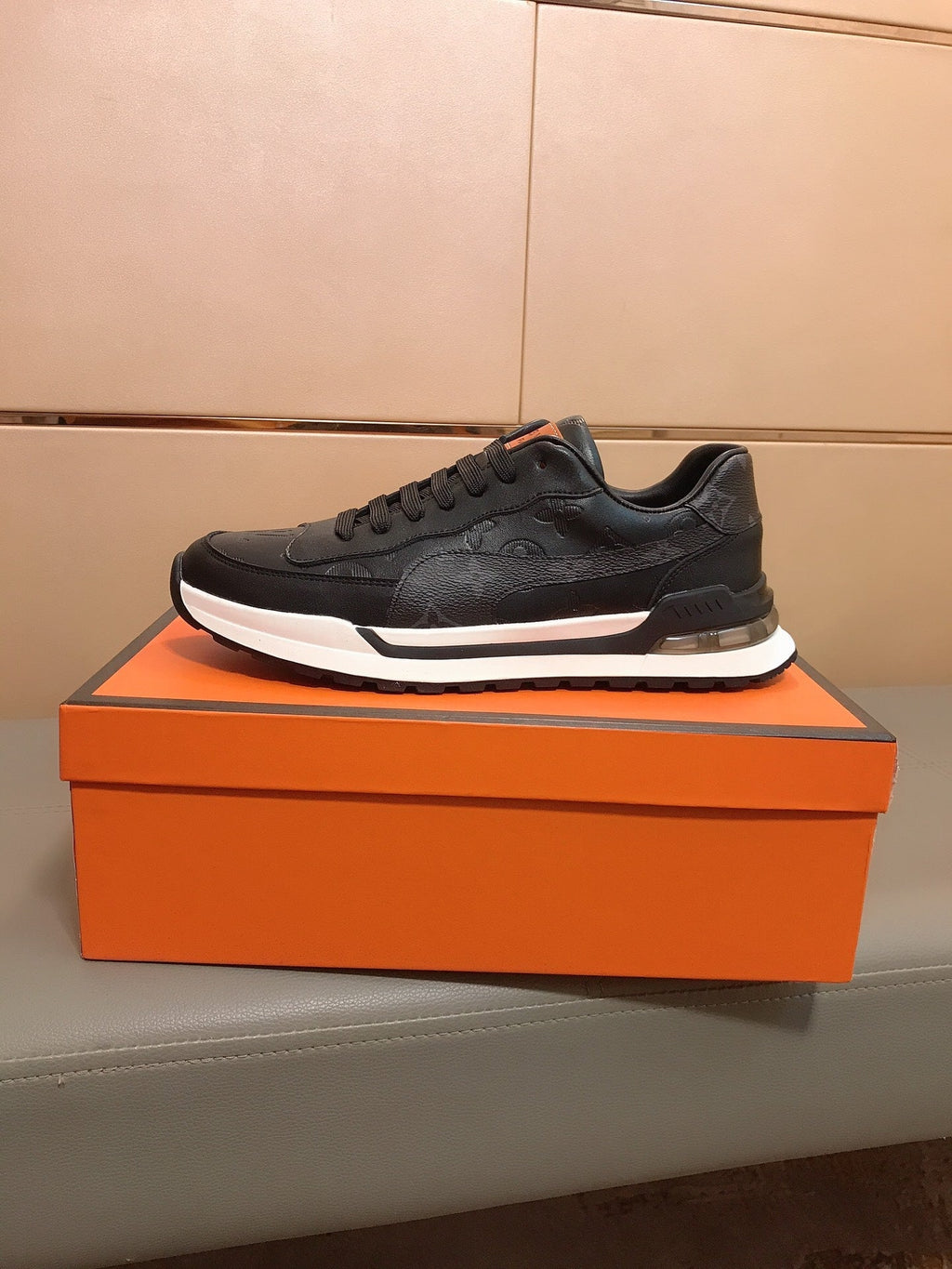 LV SNEAKERS IN BLACK CALFSKIN AND BRANDED PRINTED FABRIC