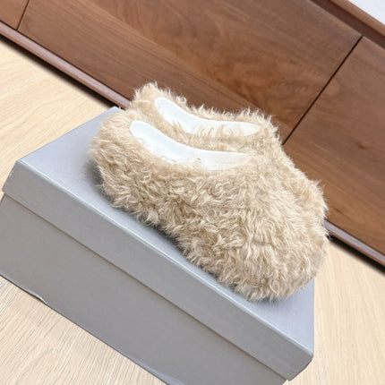 BALENCIAGA 25S MULES IN BEIGE FAUX FUR