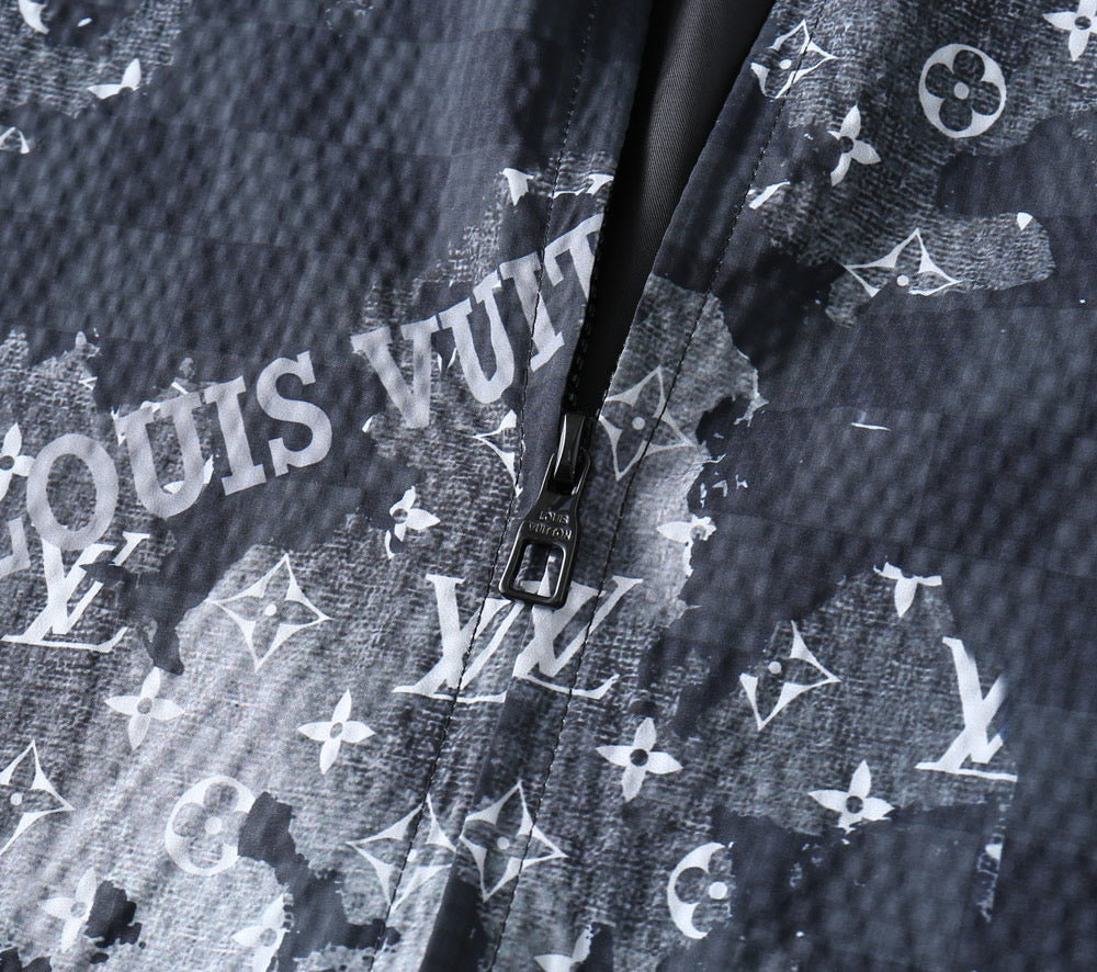 LV NAVY BLUE MONOGRAM AND DAMIER JACKET 239046