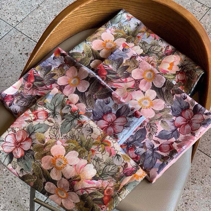 SCARF 200 CM IN MEDIUM BROWN CASHMERE WITH COLORFUL FLOWER 405254