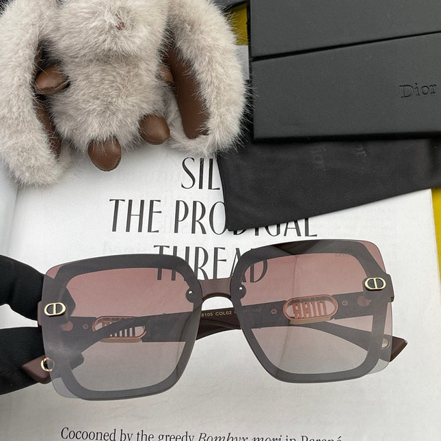 MONTAIGNE SUNGLASS CD5610 IN ACETATE