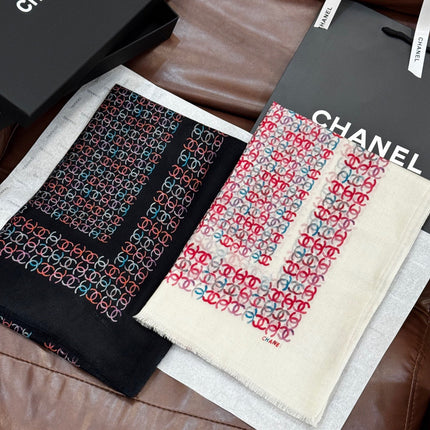 CHANEL 25S SCARF 200 IN CASHMERE 728978