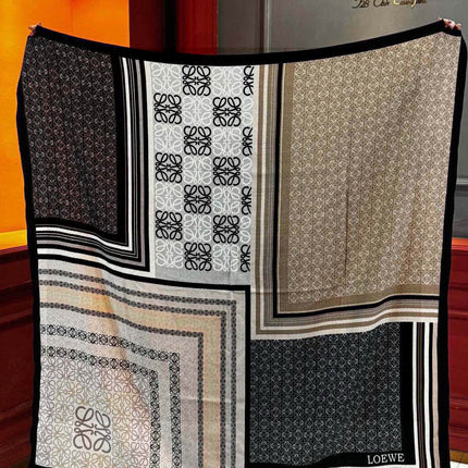 LOEWE 25S SCARF 140 IN CASHMERE SILK 738549