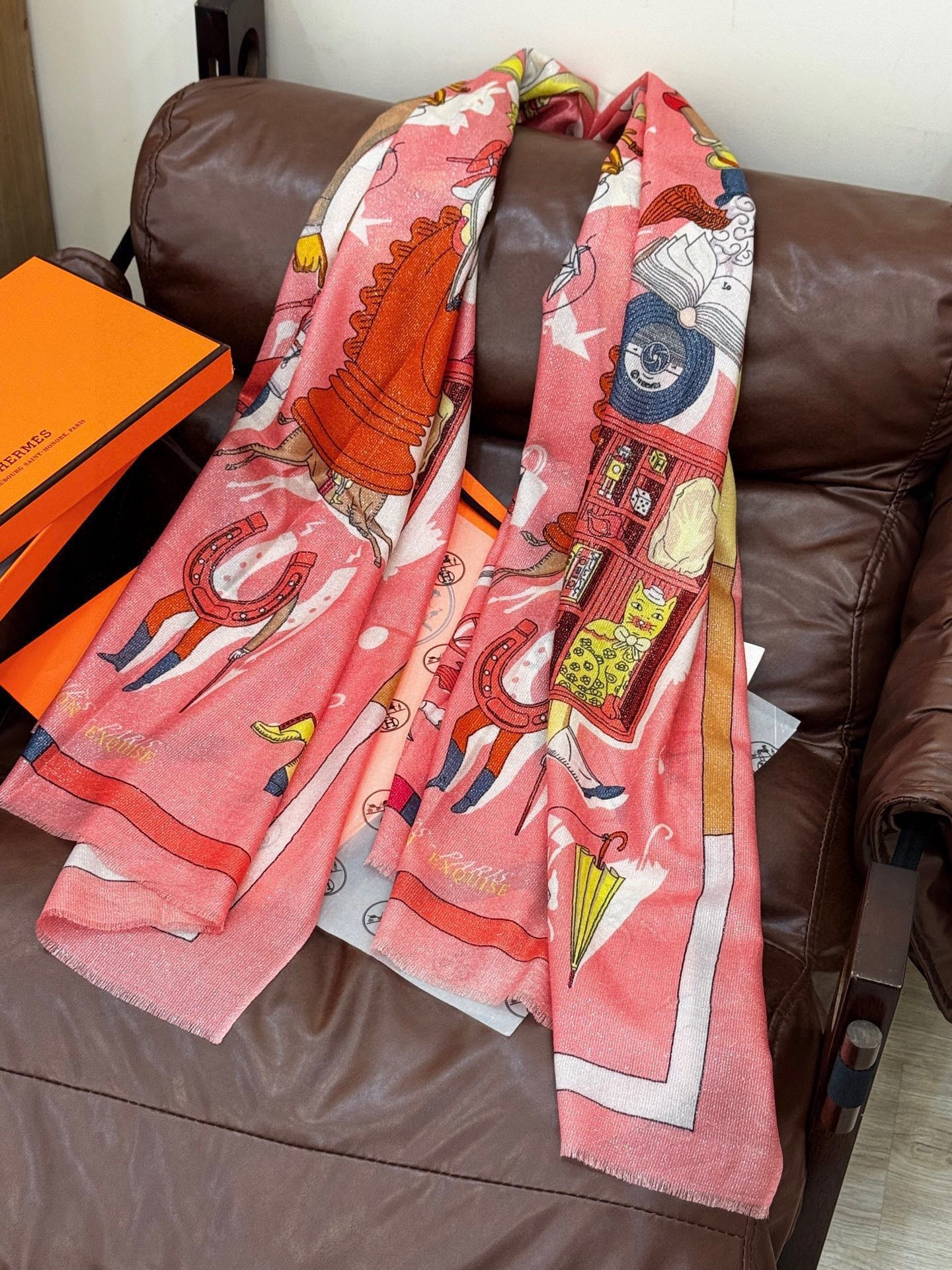 HERMES 25S SCARF 200 IN SILK 856442