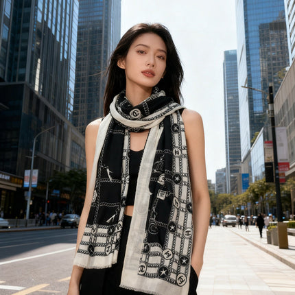 CHANEL 25S SCARF 200 IN CASHMERE 931949