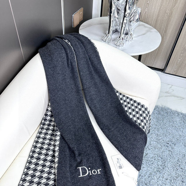 SCARF 190 CM IN BLACK MIX WHITE CARO CASHMERE 388127