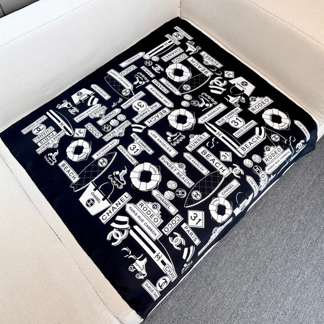 CHANEL 25S SCARF 90 IN SILK 729053