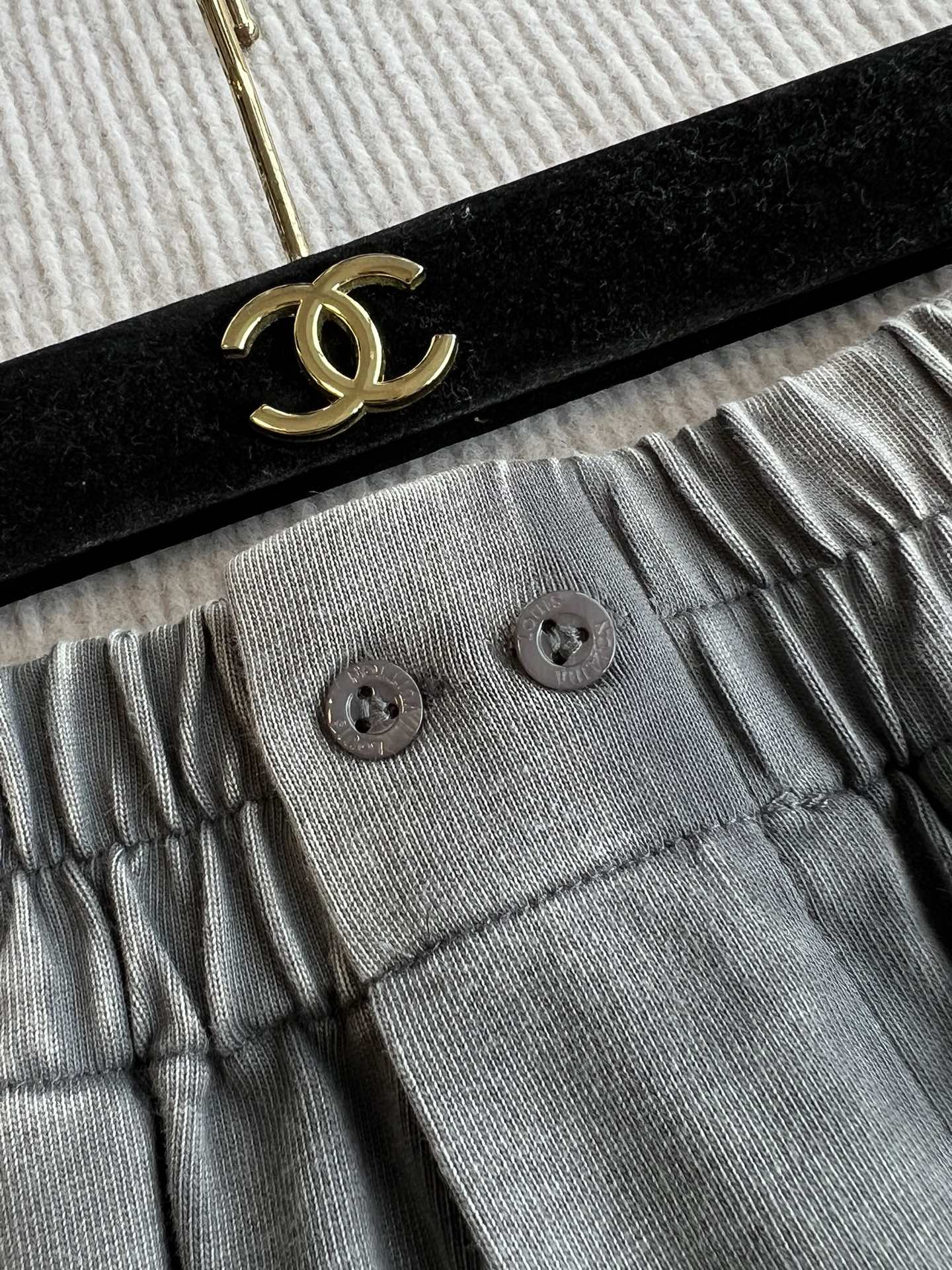 LV TIE-DYE SHORTS 269639