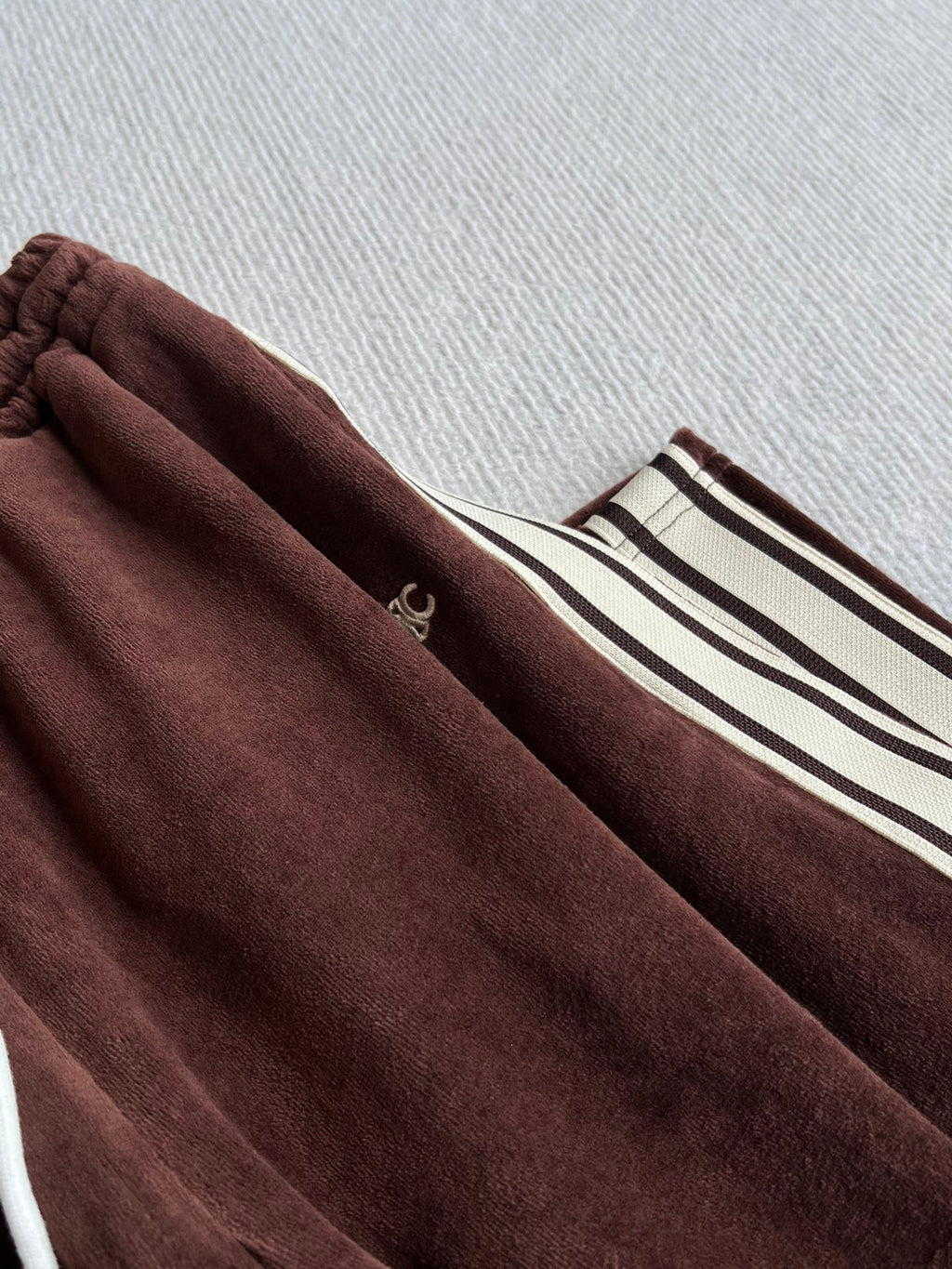 CELINE SIDE RIBBON LONG PANTS 275635