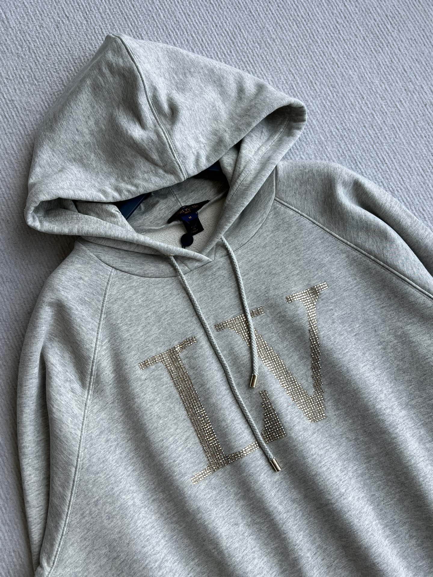 LOUIS VUITTON HOODED SWEATSHIRT WITH RHINESTONES 275688