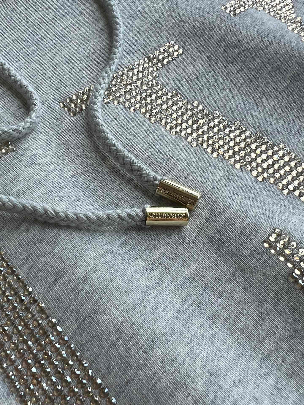 LOUIS VUITTON HOODED SWEATSHIRT WITH RHINESTONES 275688