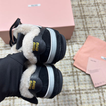 MIUMIU 26S SNEAKERS IN BLACK SUEDE AND SHEARLING