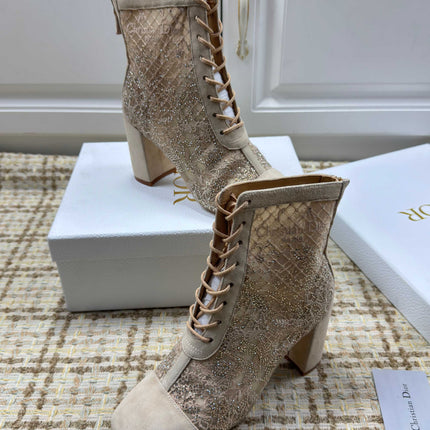 DIOR 26S LACE UP ANKLE BOOTS 35MM IN BEIGE LACE SUEDE BLOCK HEEL