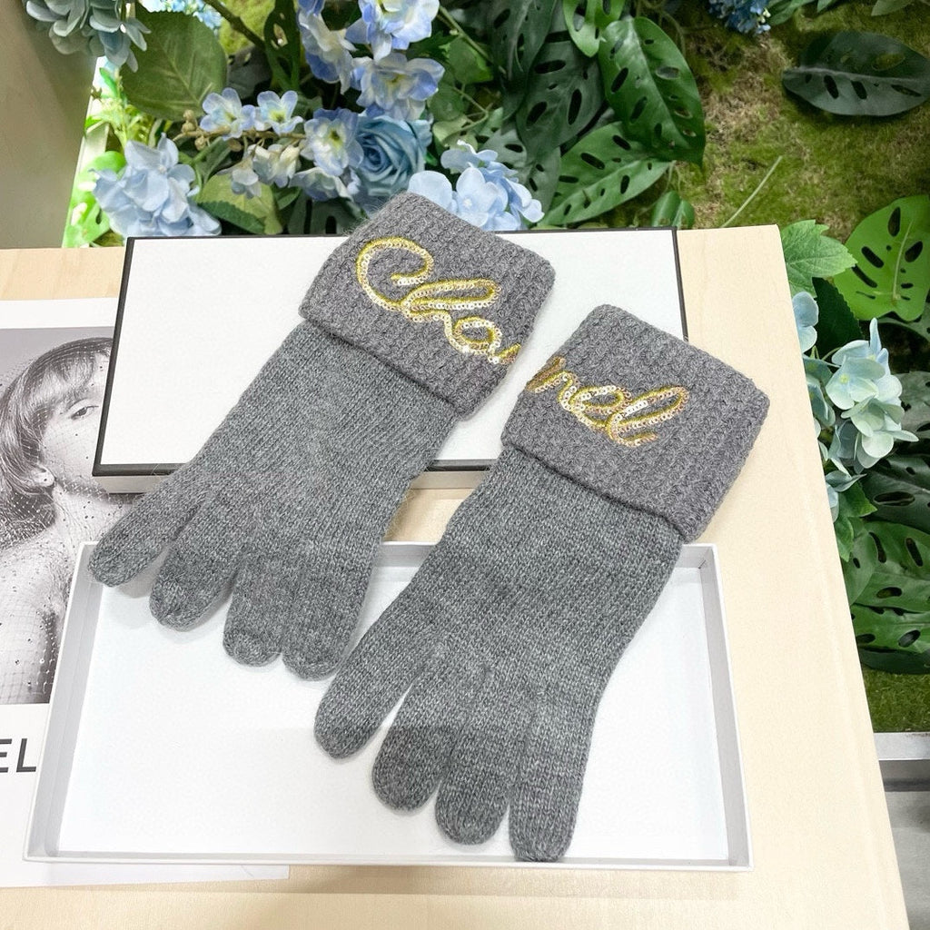 GLOVES IN DOVE GRAY WOOL WITH YELLOW LOGO 465777