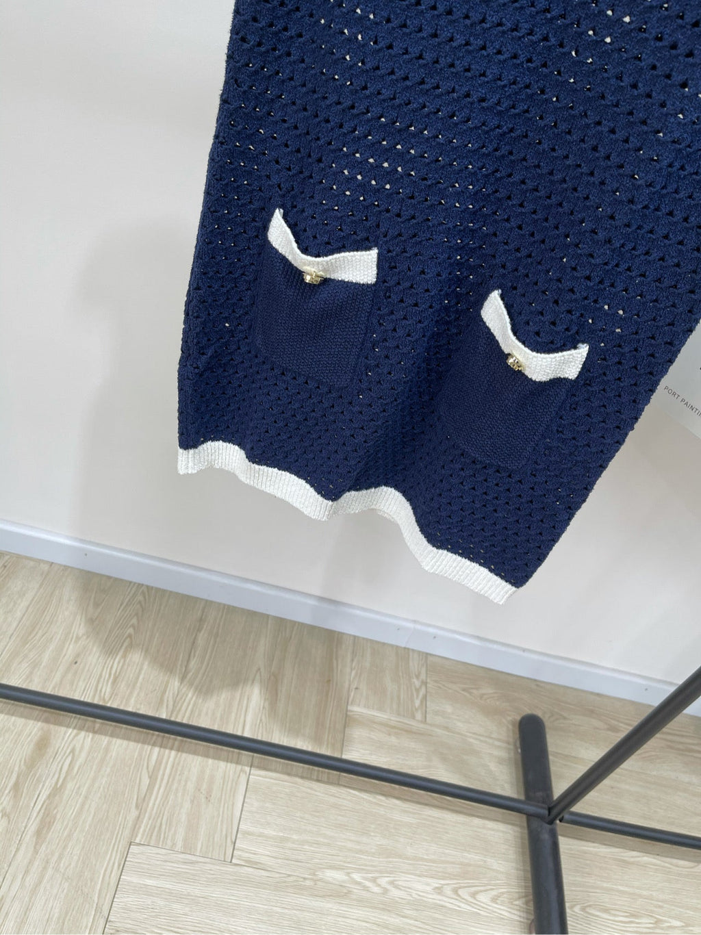 GUCCI PULLOVER KNIT DRESS WITH CUT-OUT DESIGN 276061