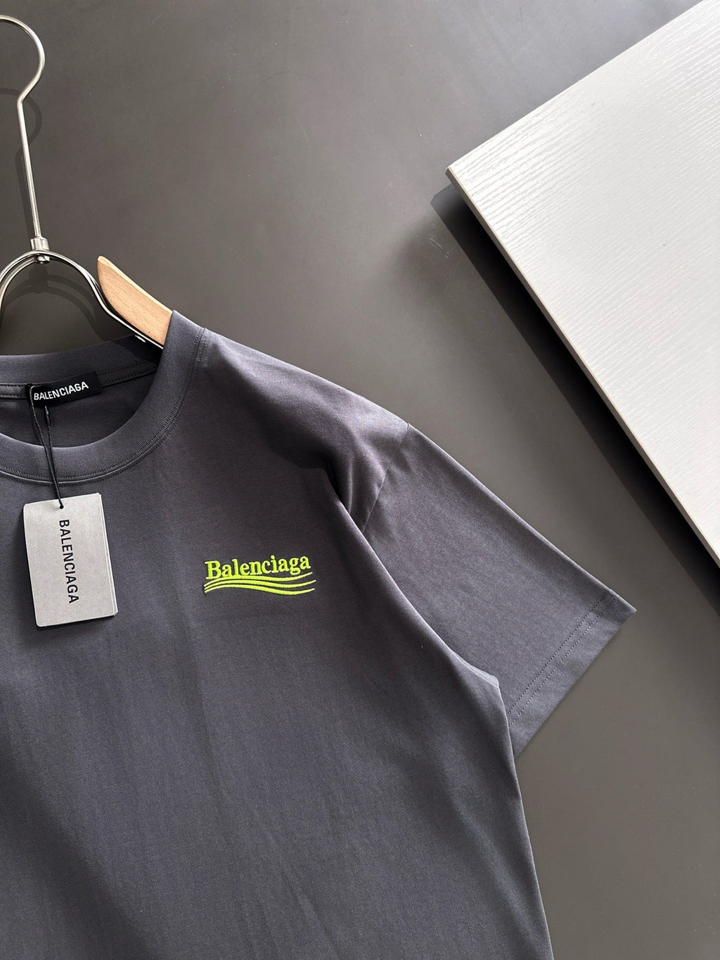 BALENCIAGA 26S SHORT SLEEVE T-SHIRT 094