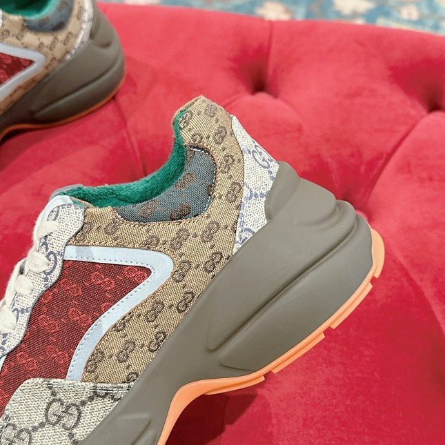 GG RHYTON TRAINER LIGHT GRAY AND SCARLET CALFSKIN