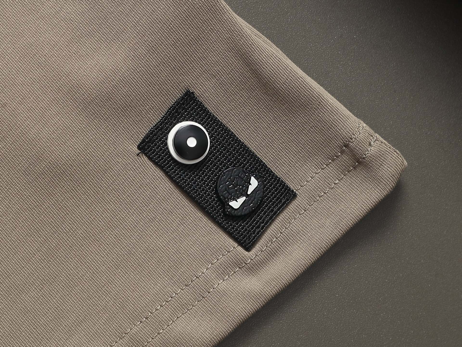 FENDI 26S SHORT SLEEVE T-SHIRT 095