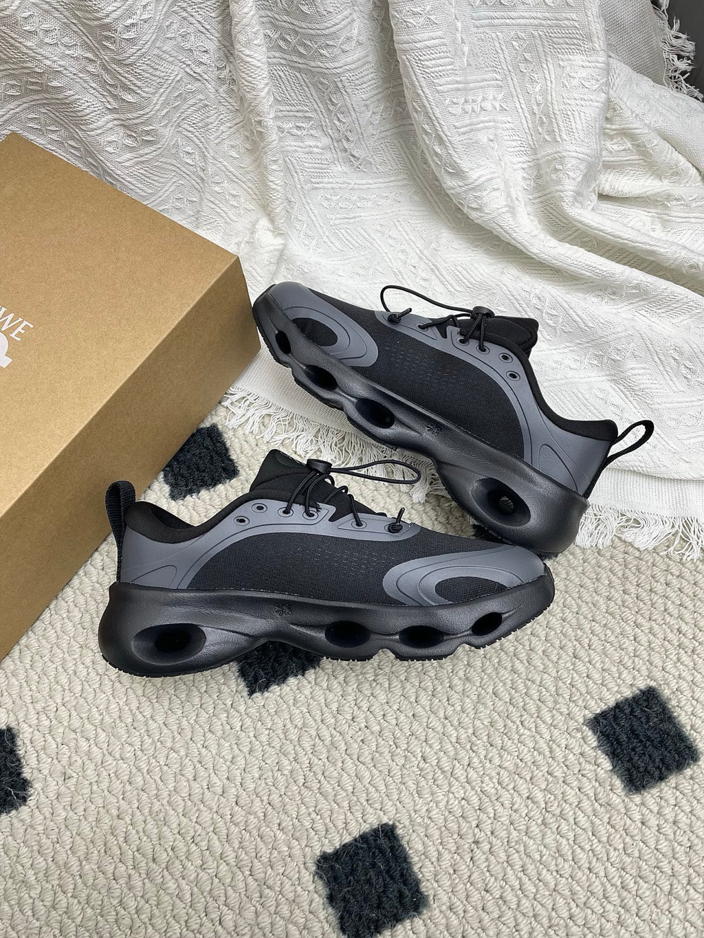 LOEWE 26S CLOUDSOLO SNEAKERS IN BLACK RECYCLED POLYESTER