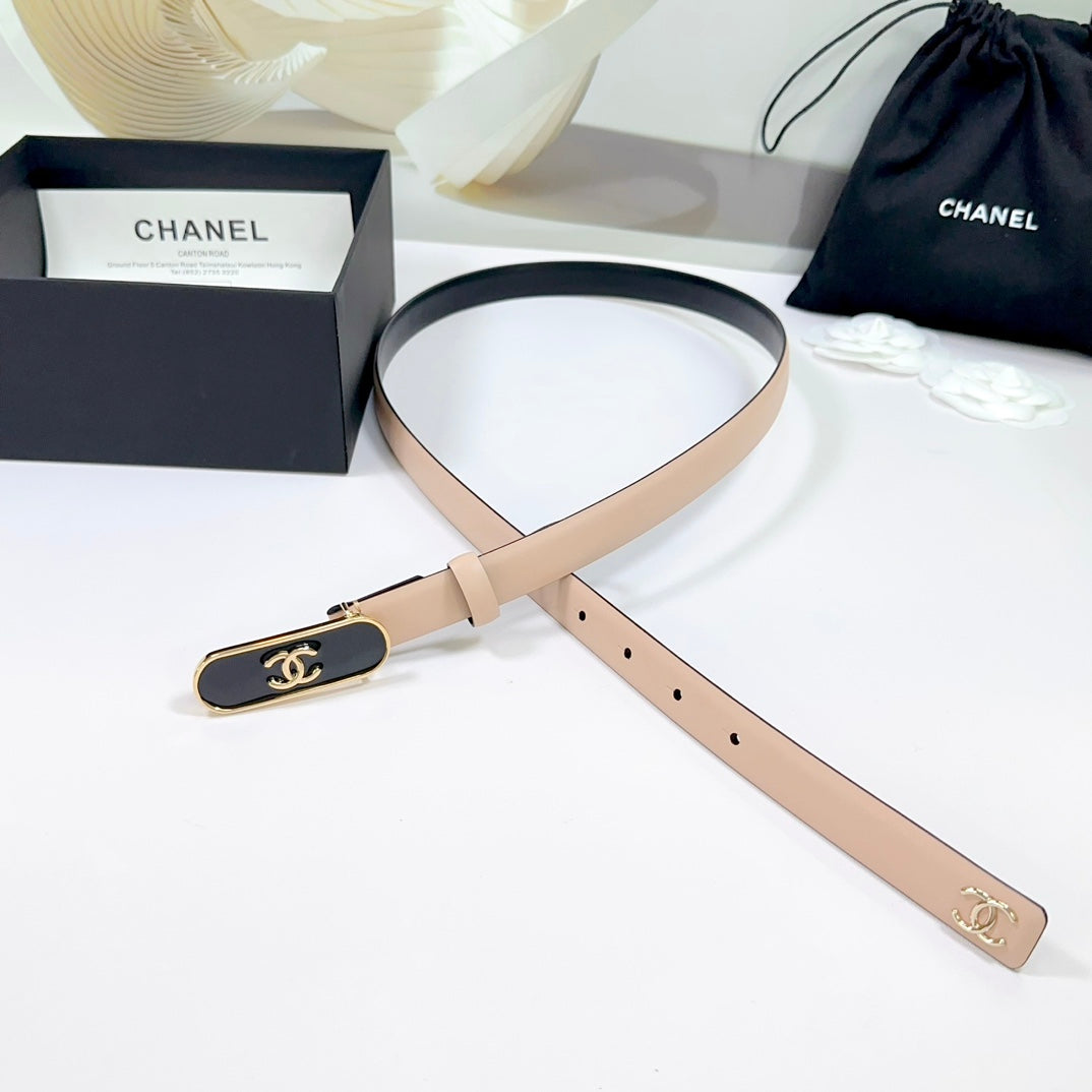 CC BELT 20 MM IN SAND BEIGE CALFSKIN WITH GOLD MIX BLACK METAL BUCKLE