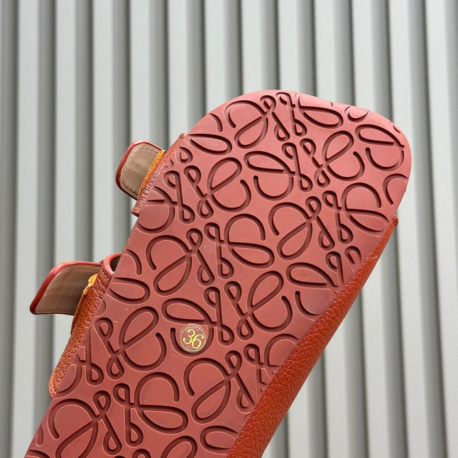 LOEWE 26S EASE SLIDE IN ORANGE CALFSKIN
