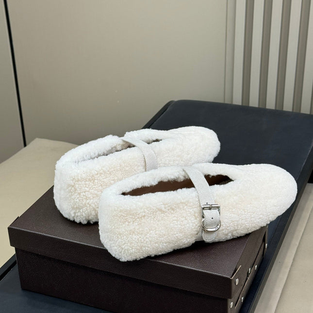 ALAIA 25S COZY MARY JANE SHEARLING FLATS IN WHITE