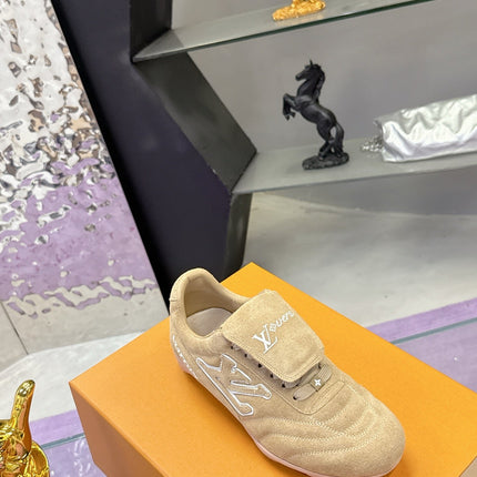 LV 26S FOOTPRINT SOCCER SNEAKERS IN BEIGE SUEDE