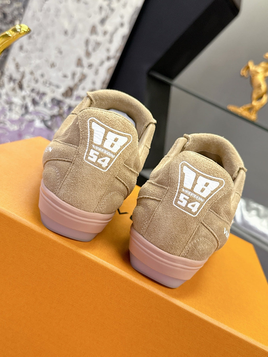LV 26S FOOTPRINT SOCCER SNEAKERS IN BEIGE SUEDE