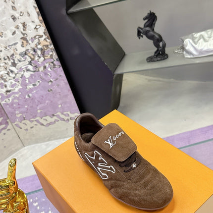 LV 26S FOOTPRINT SOCCER SNEAKERS IN DARK BROWN SUEDE