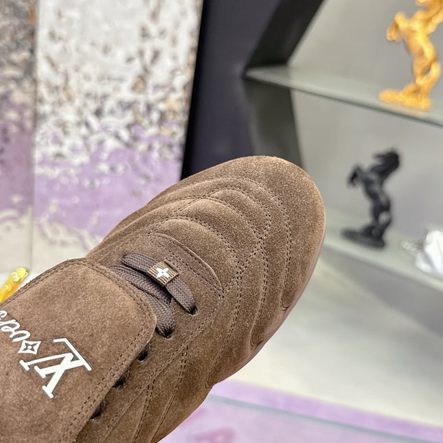 LV 26S FOOTPRINT SOCCER SNEAKERS IN DARK BROWN SUEDE