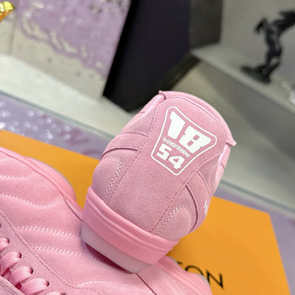 LV 26S FOOTPRINT SOCCER SNEAKERS IN PINK SUEDE