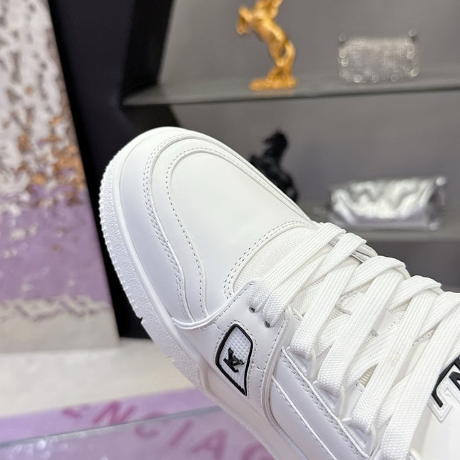 LV 26S LOW TOP SNEAKERS IN WHITE CALFSKIN
