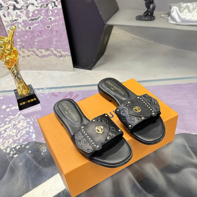 LV 26S FLAT SLIDE SANDALS IN BLACK EMBOSSED CALFSKIN GOLD HARDWARE