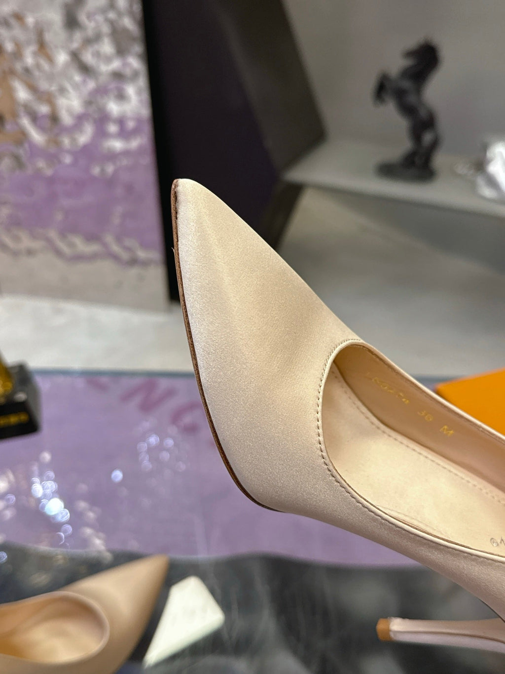 LV 26S POINTED TOE PUMPS 85MM IN NUDE BEIGE SATIN