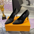 LV 26S POINTED TOE PUMPS 85MM IN BLACK SATIN