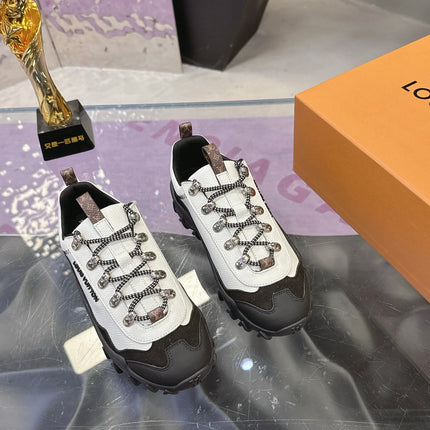 LV 26S RUSH XPLORER SNEAKER IN WHITE BLACK CALFSKIN AND SUEDE