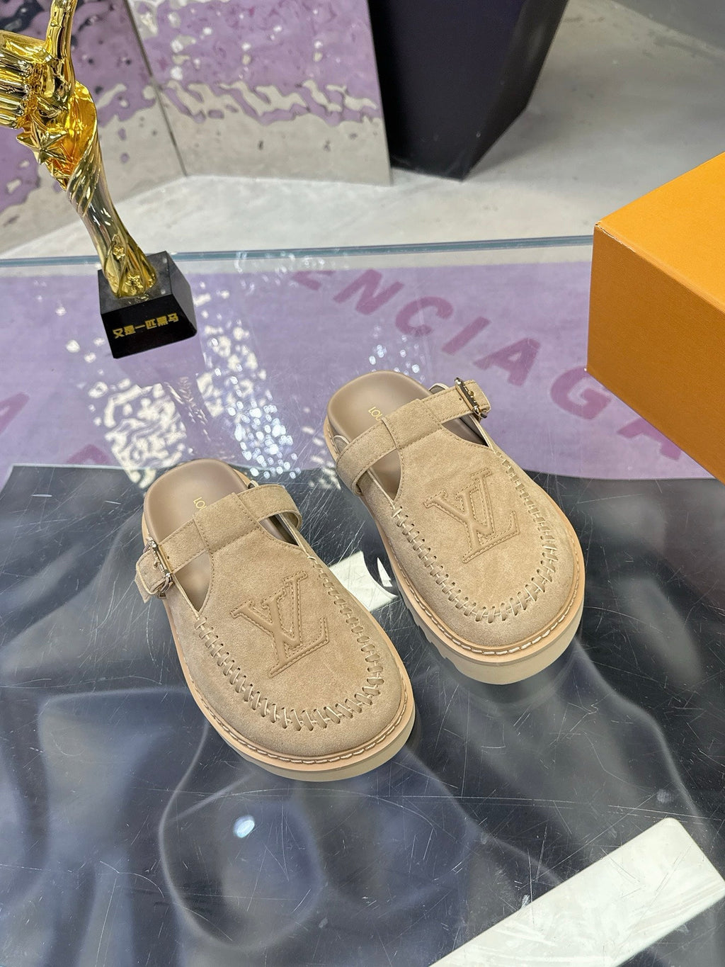 LV 26S MULE SLIDES IN BEIGE SUEDE BUCKLE STRAP