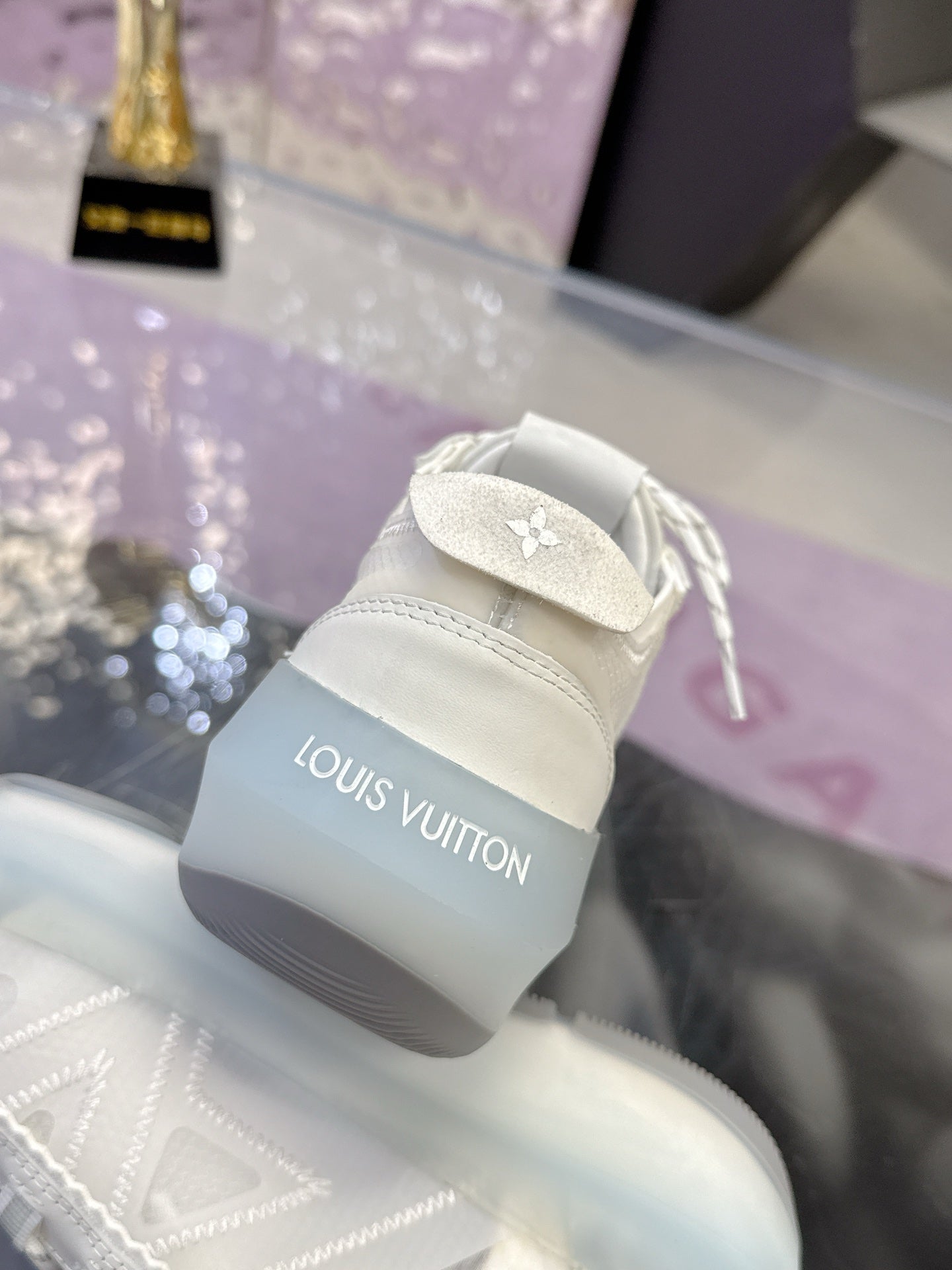 LV 26S SKATE SNEAKERS IN WHITE MESH TRANSLUCENT SOLE
