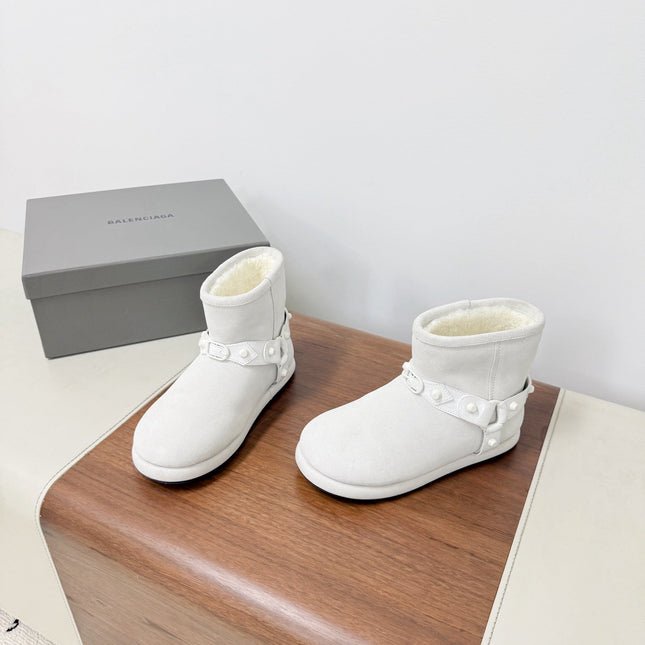 BALENCIAGA 25S ALASKA ANKLE BOOTS IN WHITE SUEDE AND LAMBSKIN
