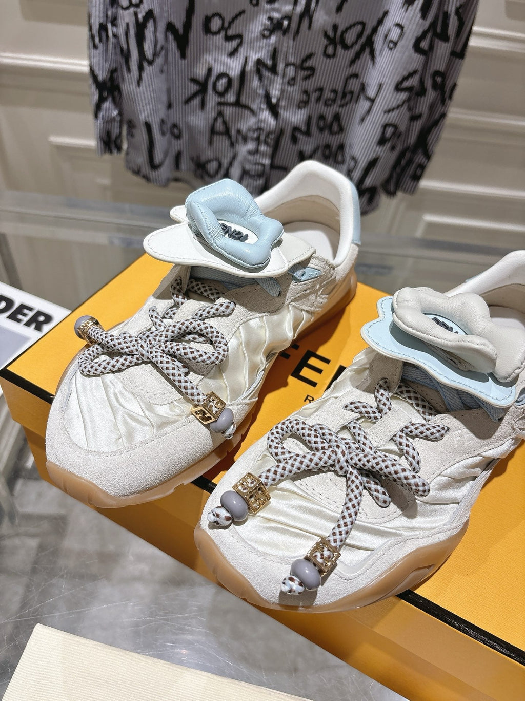 FENDI 26S SNEAKERS IN CREAM WHITE FABRIC AND SUEDE