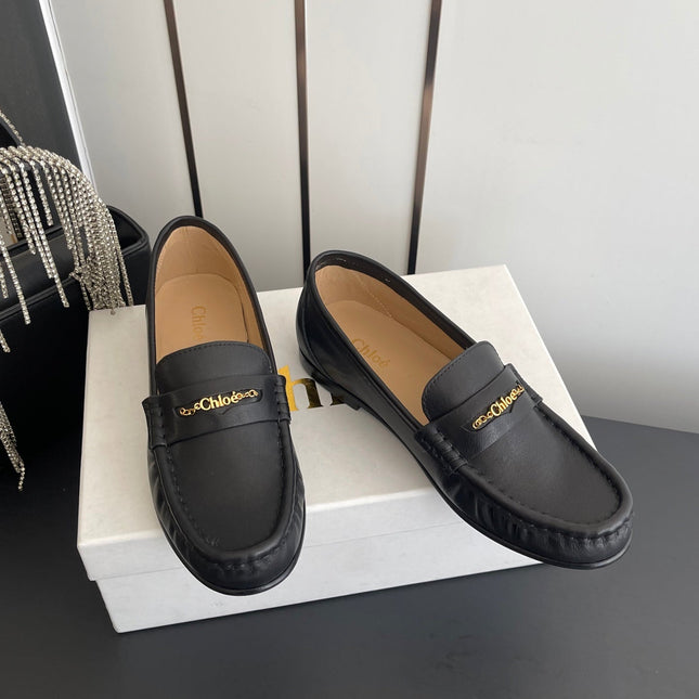 CHLOÉ 26S LOAFERS IN BLACK CALFSKIN