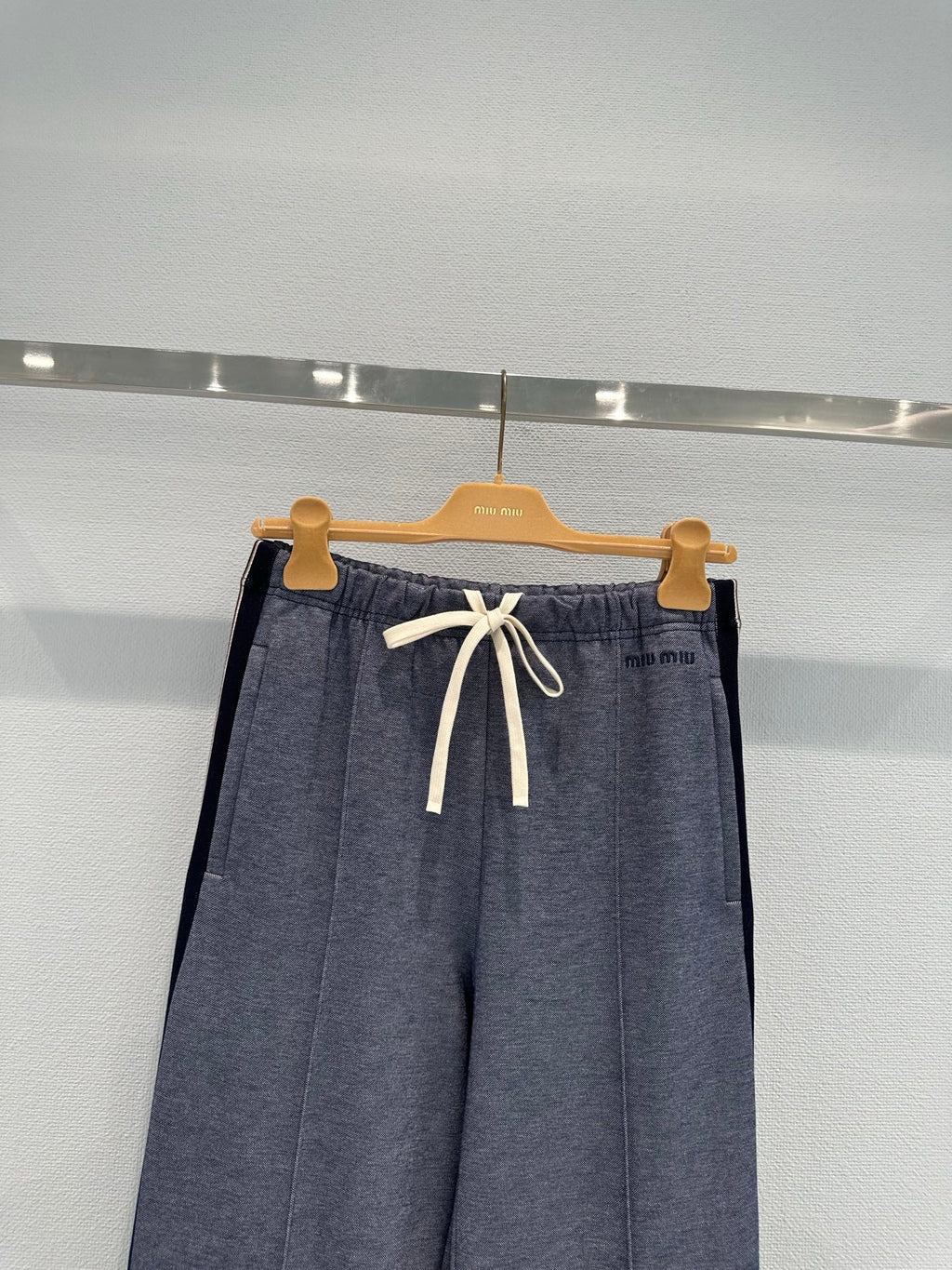 MIUMIU STRAIGHT-LEG PANTS STYLE 556