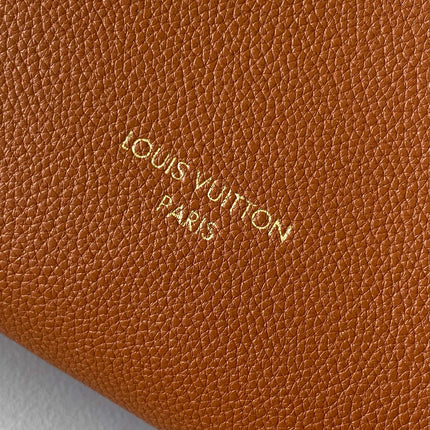 LV 25S LOW KEY HOBO BAG 28 CM IN BURNT ORANGE CALFSKIN