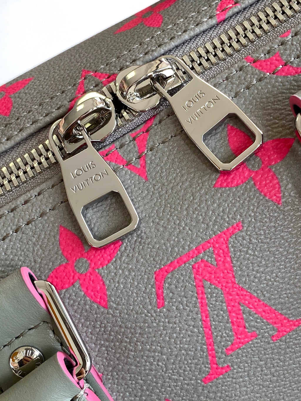 LV 26S KEEPALL 34 IN DARK GREY MONOGRAM CANVAS