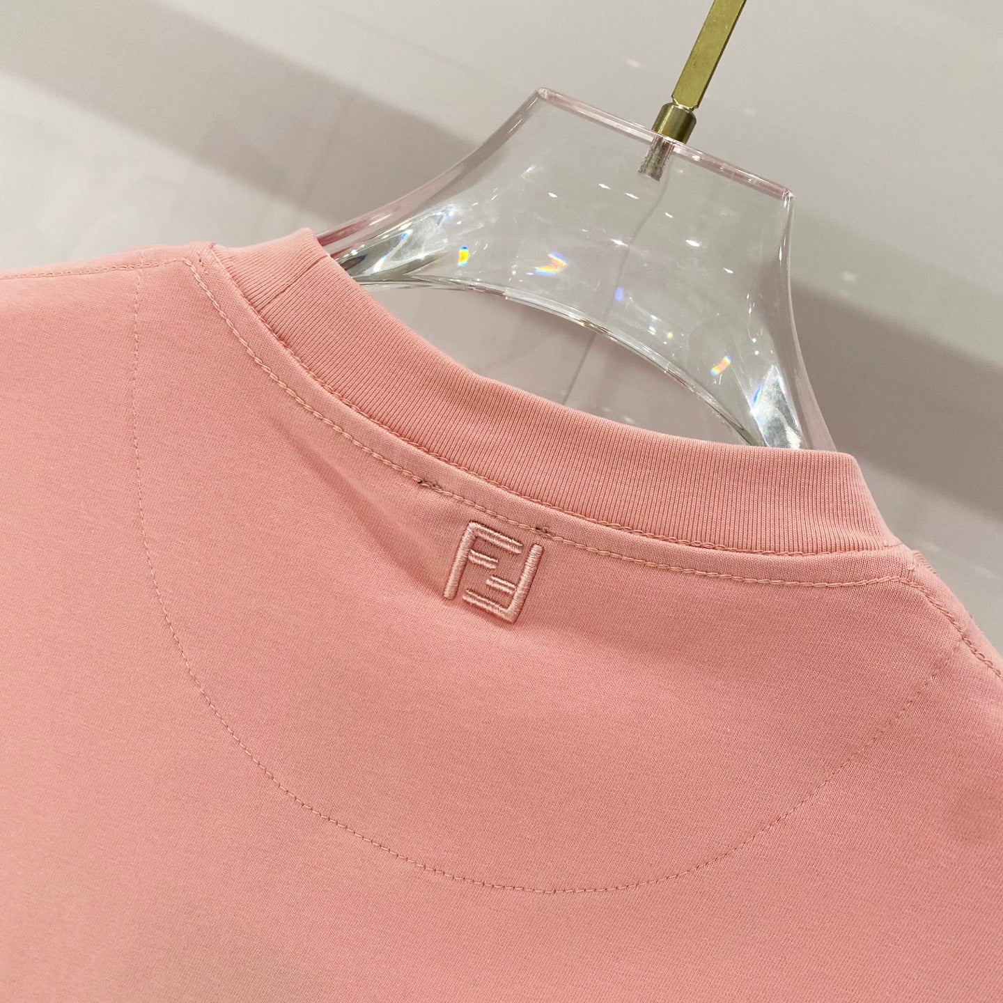 FENDI 26S SHORT SLEEVE T-SHIRT 149