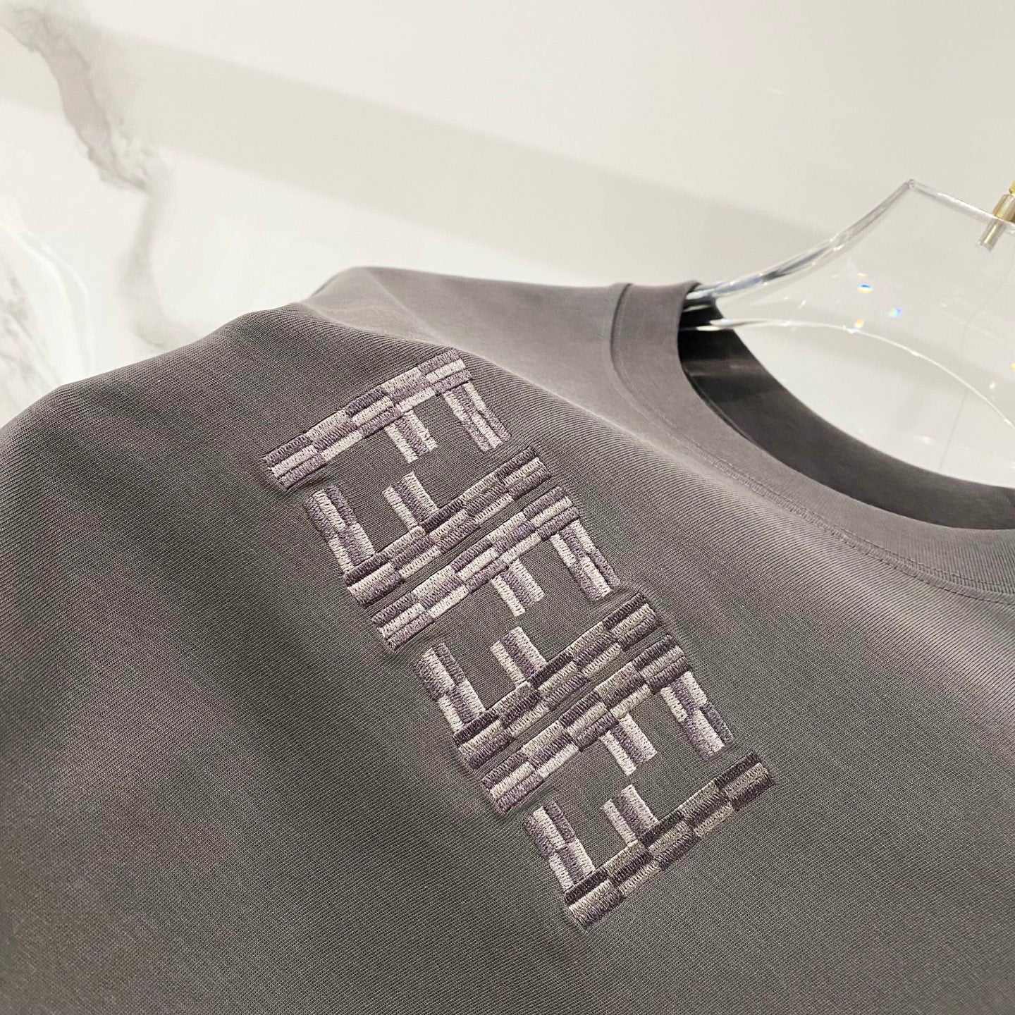 FENDI 26S SHORT SLEEVE T-SHIRT 146