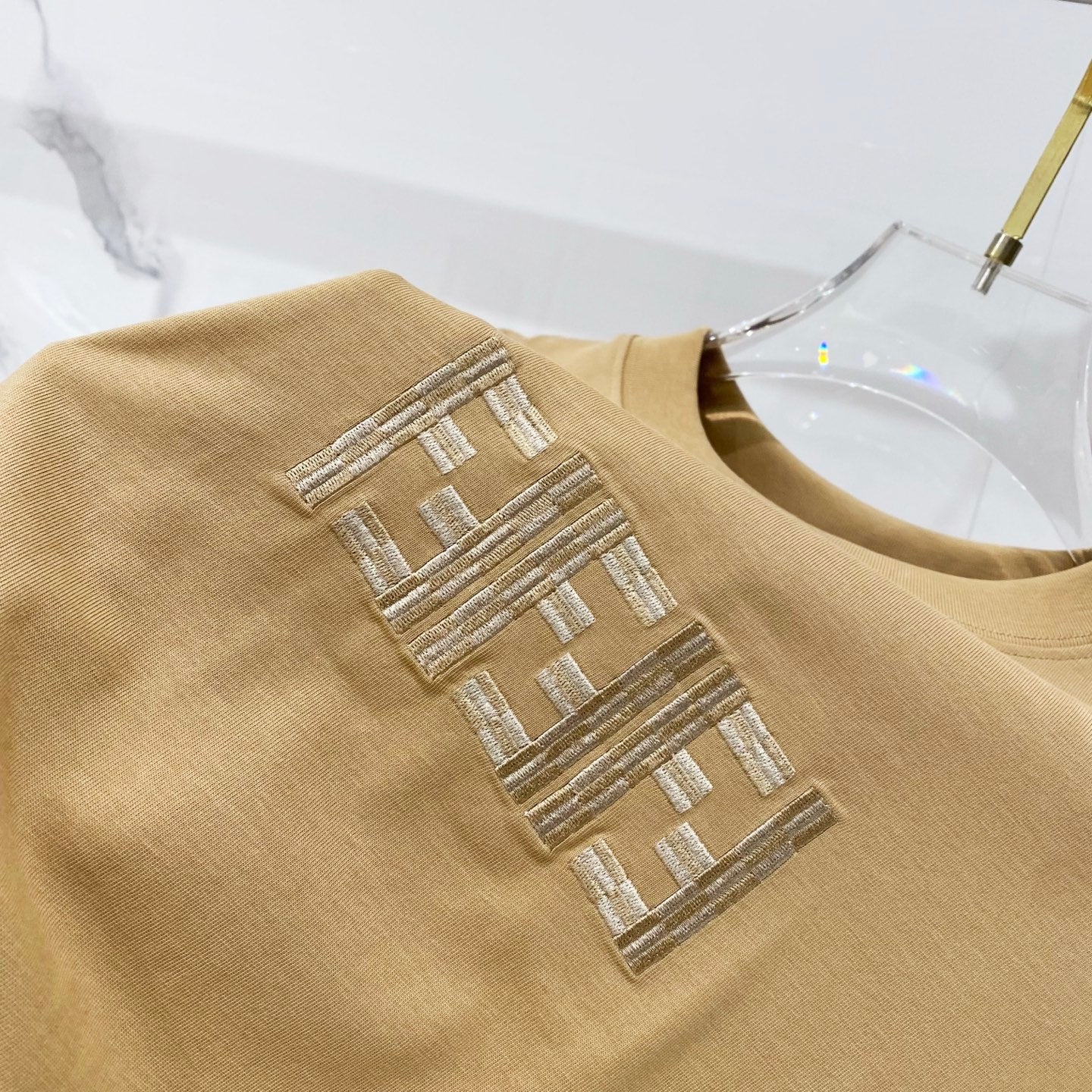 FENDI 26S SHORT SLEEVE T-SHIRT 145