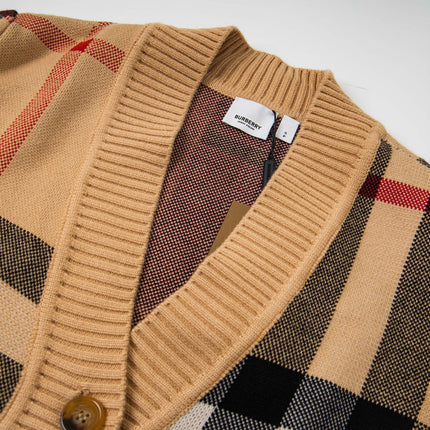 BURBERRY 26S CARDIGAN 370